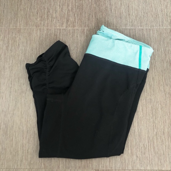 GapFit | Yoga capris - Picture 1 of 4